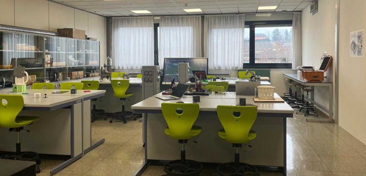 Iscrizioni scolastiche 2024/2025, calo demografico degli studenti dell"1,78%