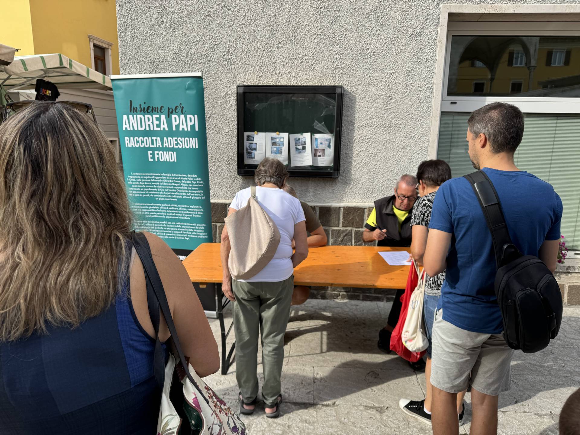 Referendum orsi: quota mille superata il primo giorno