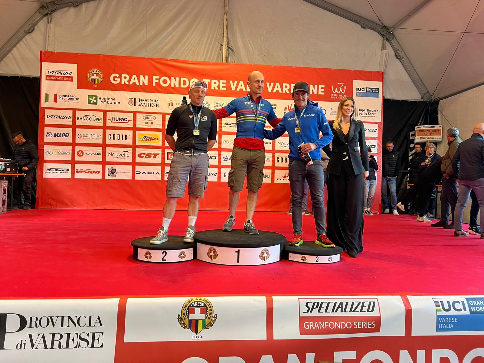 Ivan Peter Dell'Eva sempre più forte