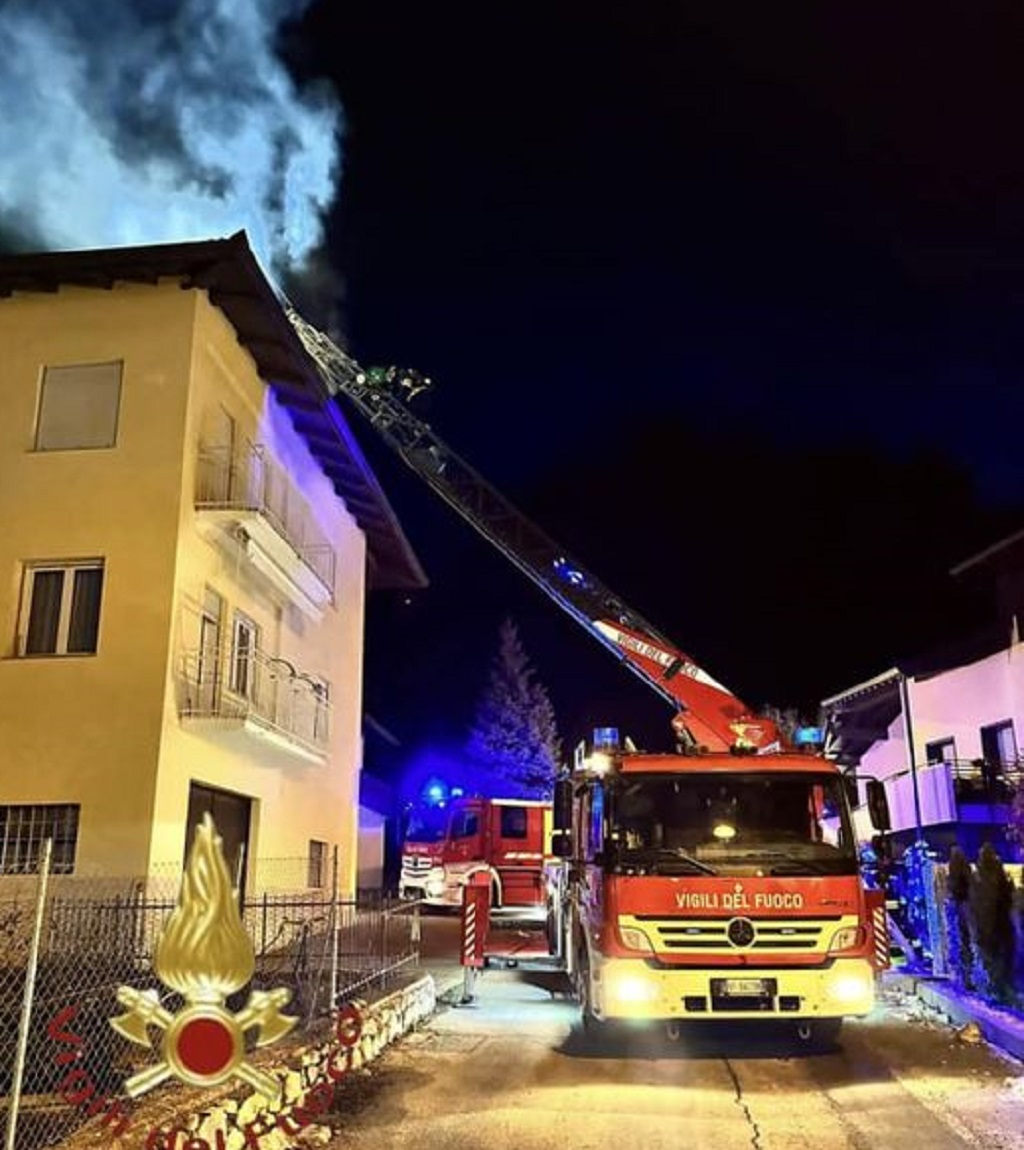 Canna fumaria a fuoco a Tuenetto