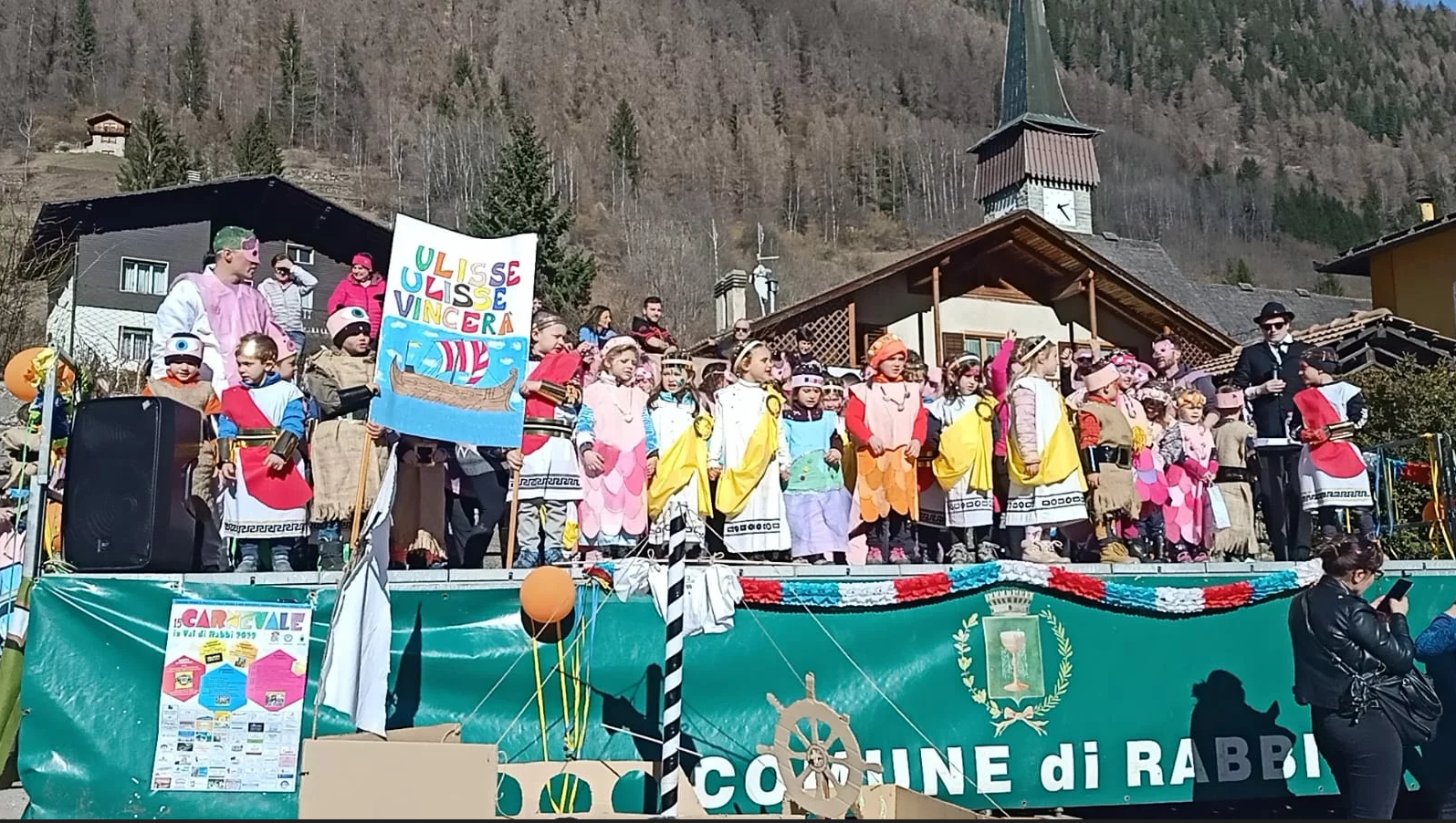 Carnevale, grande festa a Rabbi