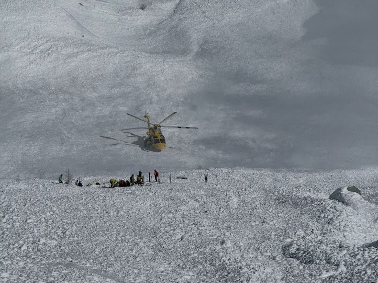 Ghiacciaio Presena, uno scialpinista tedesco perde la vita sotto la valanga