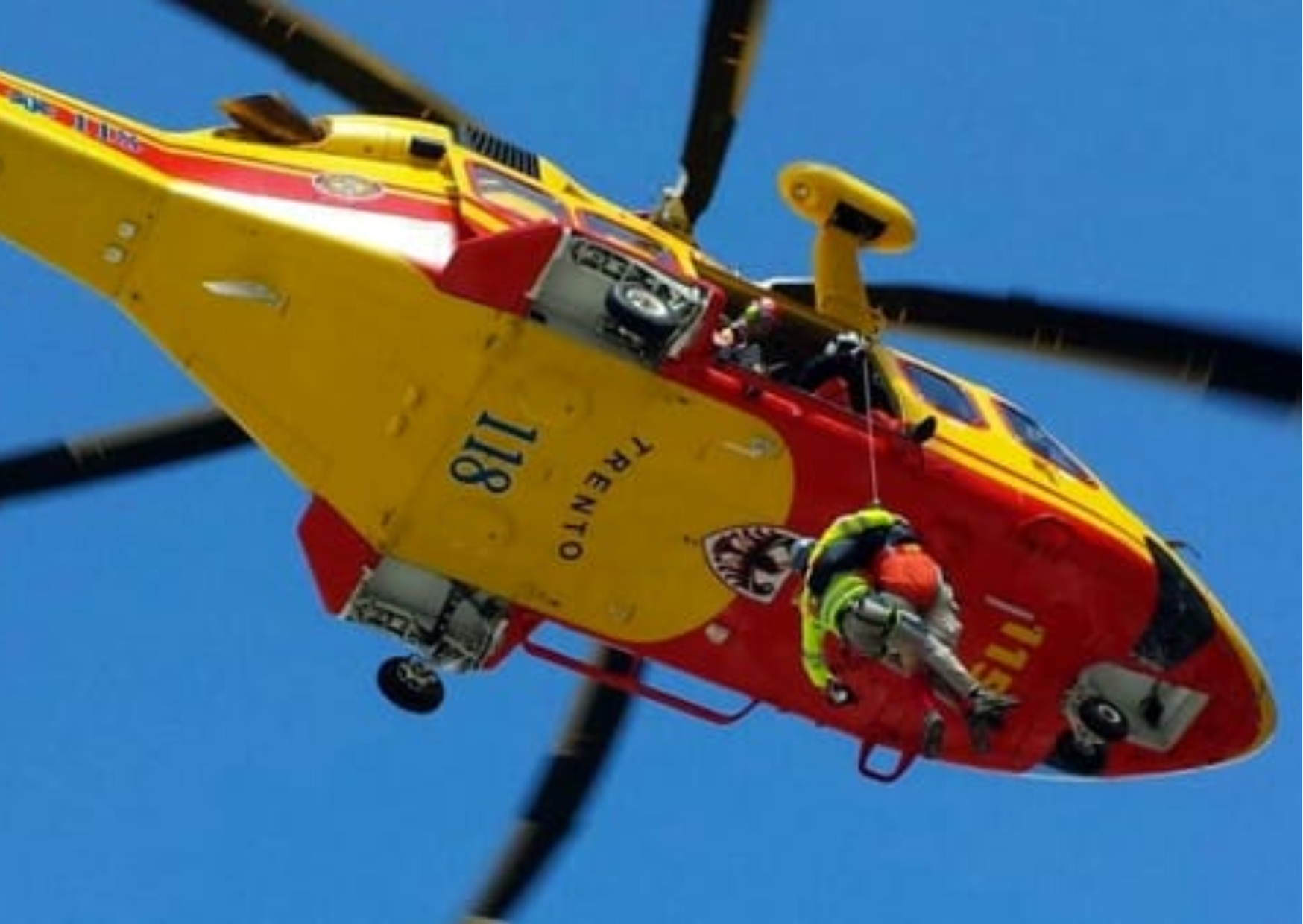 Incidente mortale, una giovane ciclista perde la vita