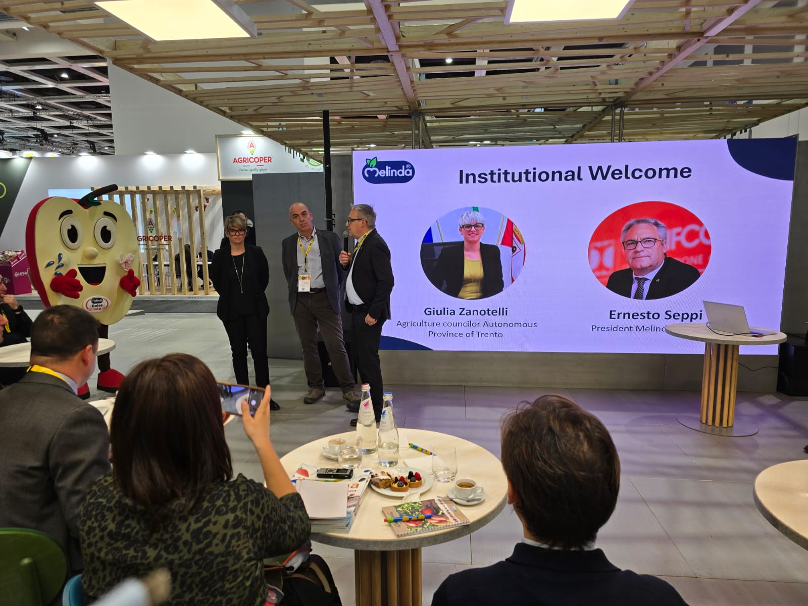 Melinda presenta tre progetti per il benessere