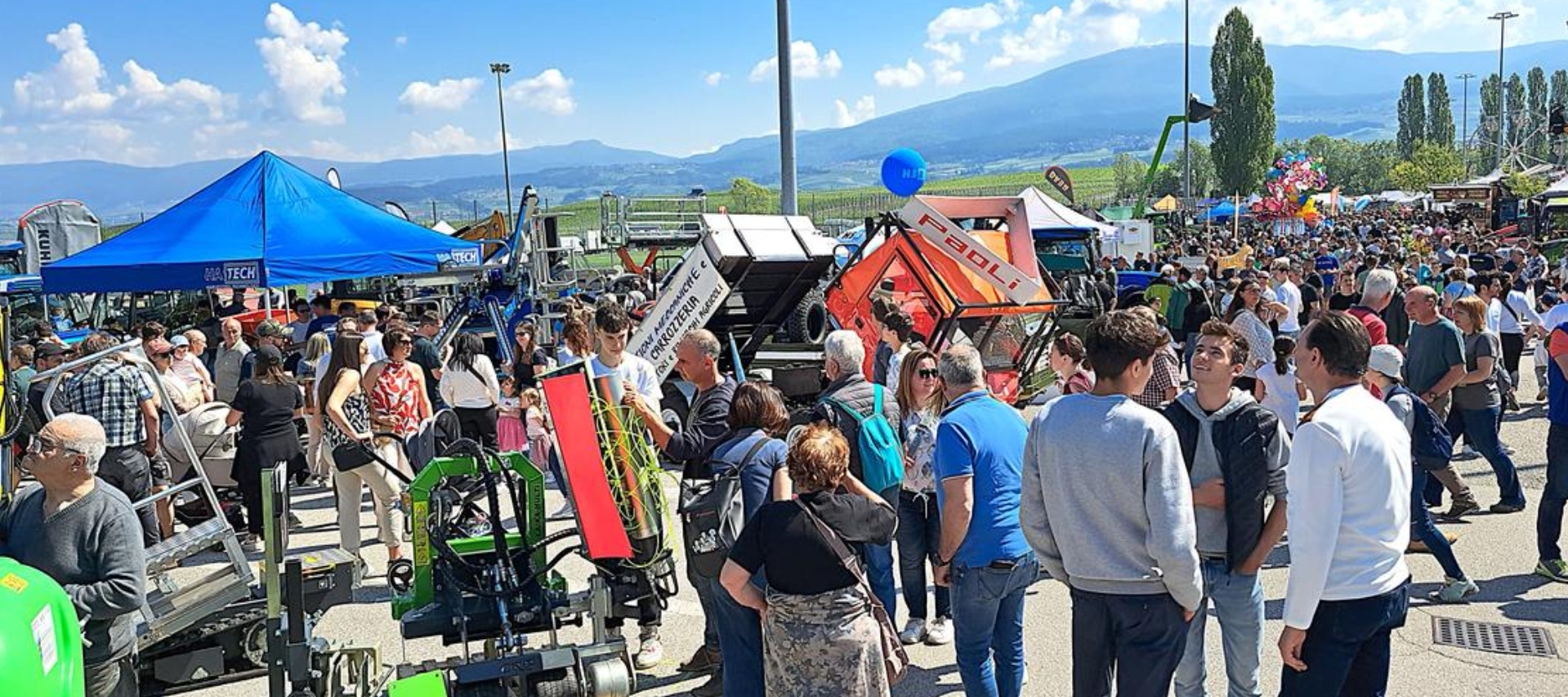In migliaia alla fiera di Cles