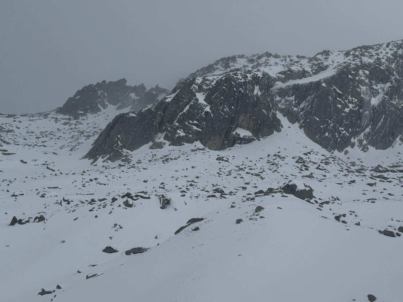 Alpinista scomparso, sospese le ricerche causa maltempo
