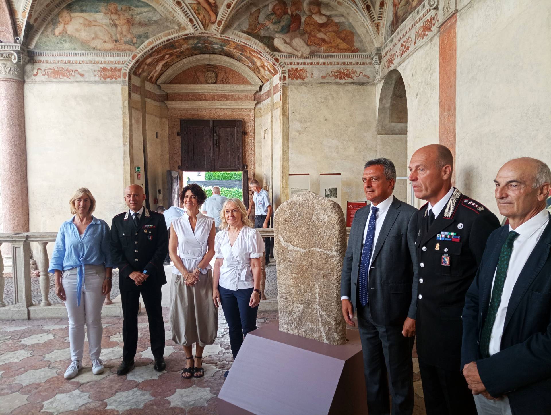 I Carabinieri Tutela Patrimonio Culturale recuperano una ‘statua stele’ del III millennio a.C.