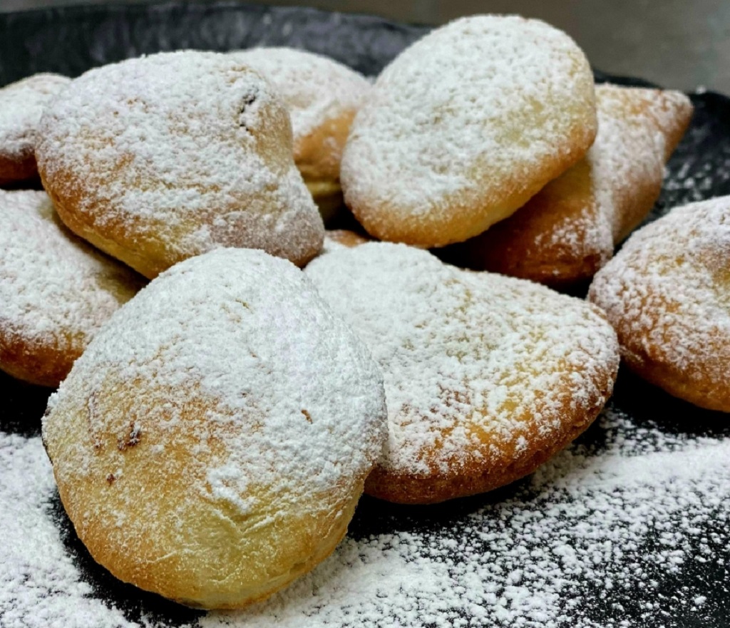 Ravioli dolci di carnevale