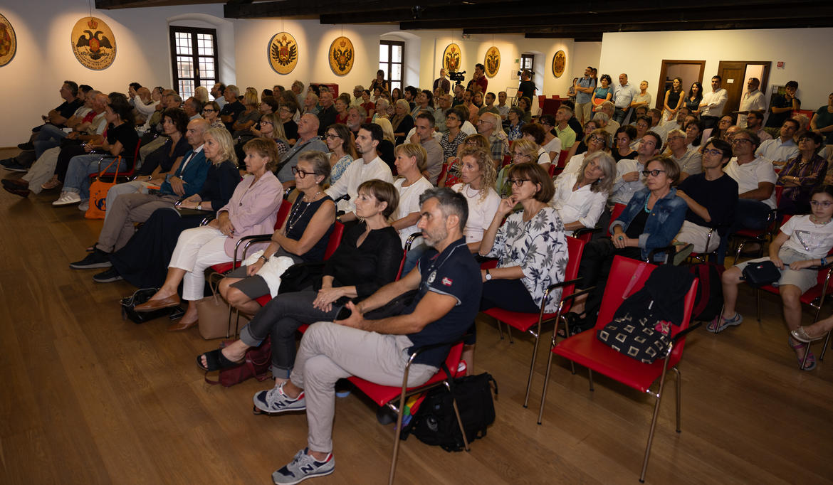 Santa Croce, straordinario ritrovamento
