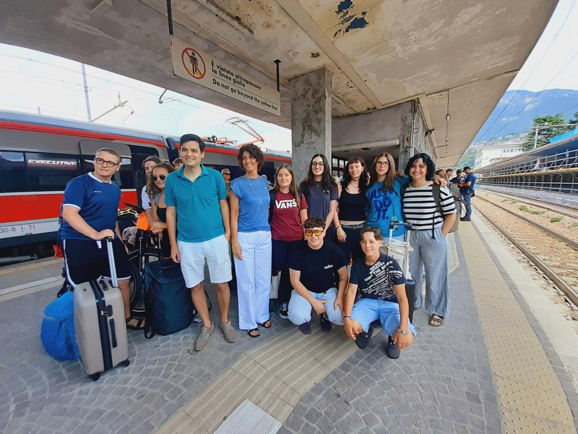 Inizia il viaggio per i giovani in Sicilia nei terreni confiscati alla mafia