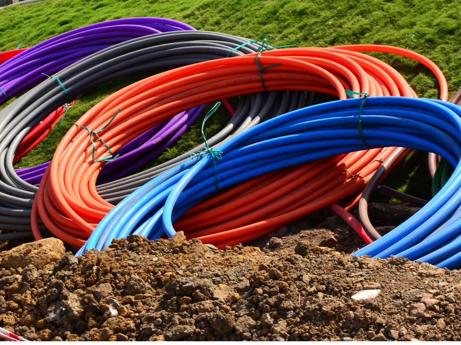 Rubava materiale edile, deferito il giovane ladro