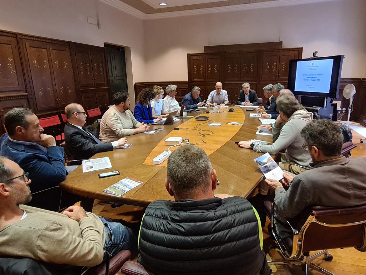 Grandi carnivori, danni in leggera flessione