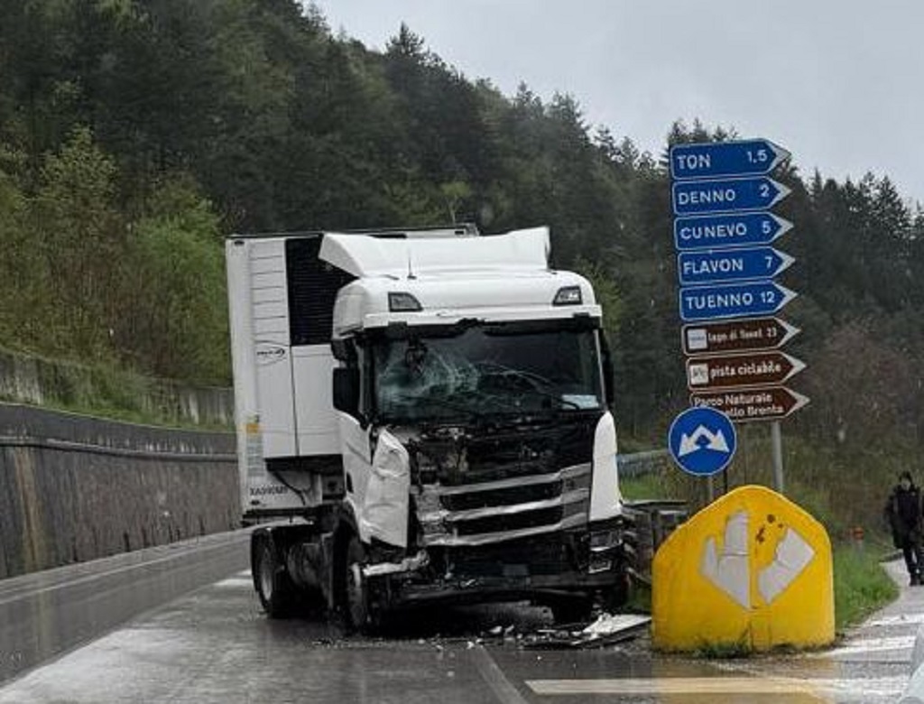 Val di Non traffico in tilt