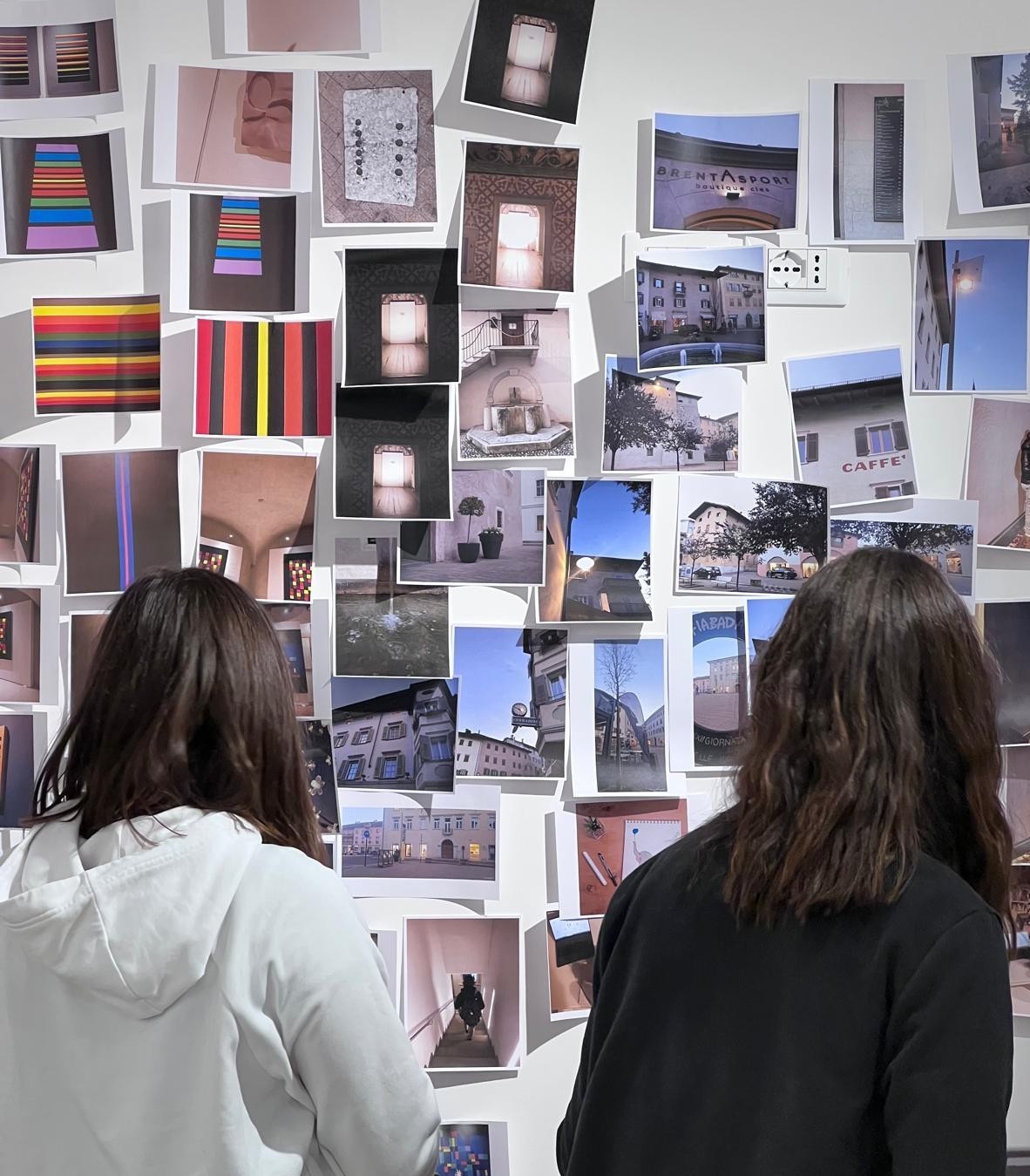 'Ri-Scatti. Sviluppare l’equità': la nuova mostra alla Batibōi Gallery che promuove l’uguaglianza