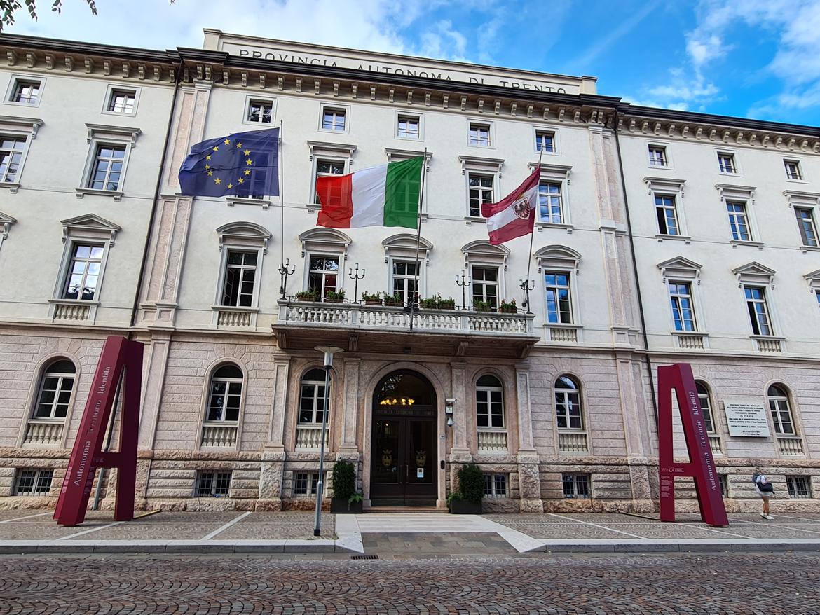 Assestamento: la minoranza presenta 17 mila emendamenti