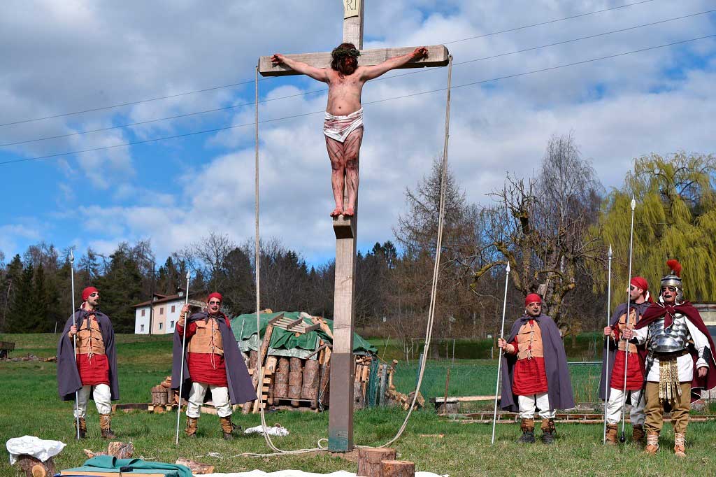 Torna a Salobbi ‘La Passione di Cristo narrata da sua Madre’