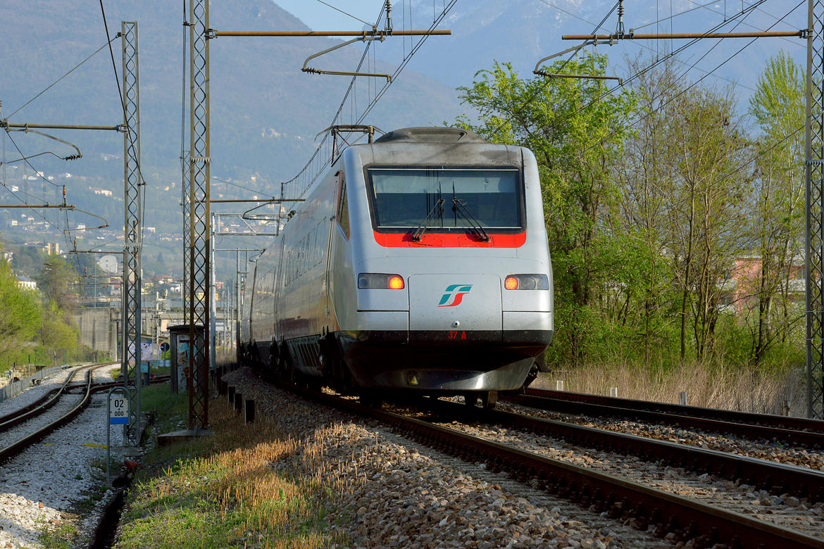 Treni: domani sciopero nazionale dalle 9.01 alle 17