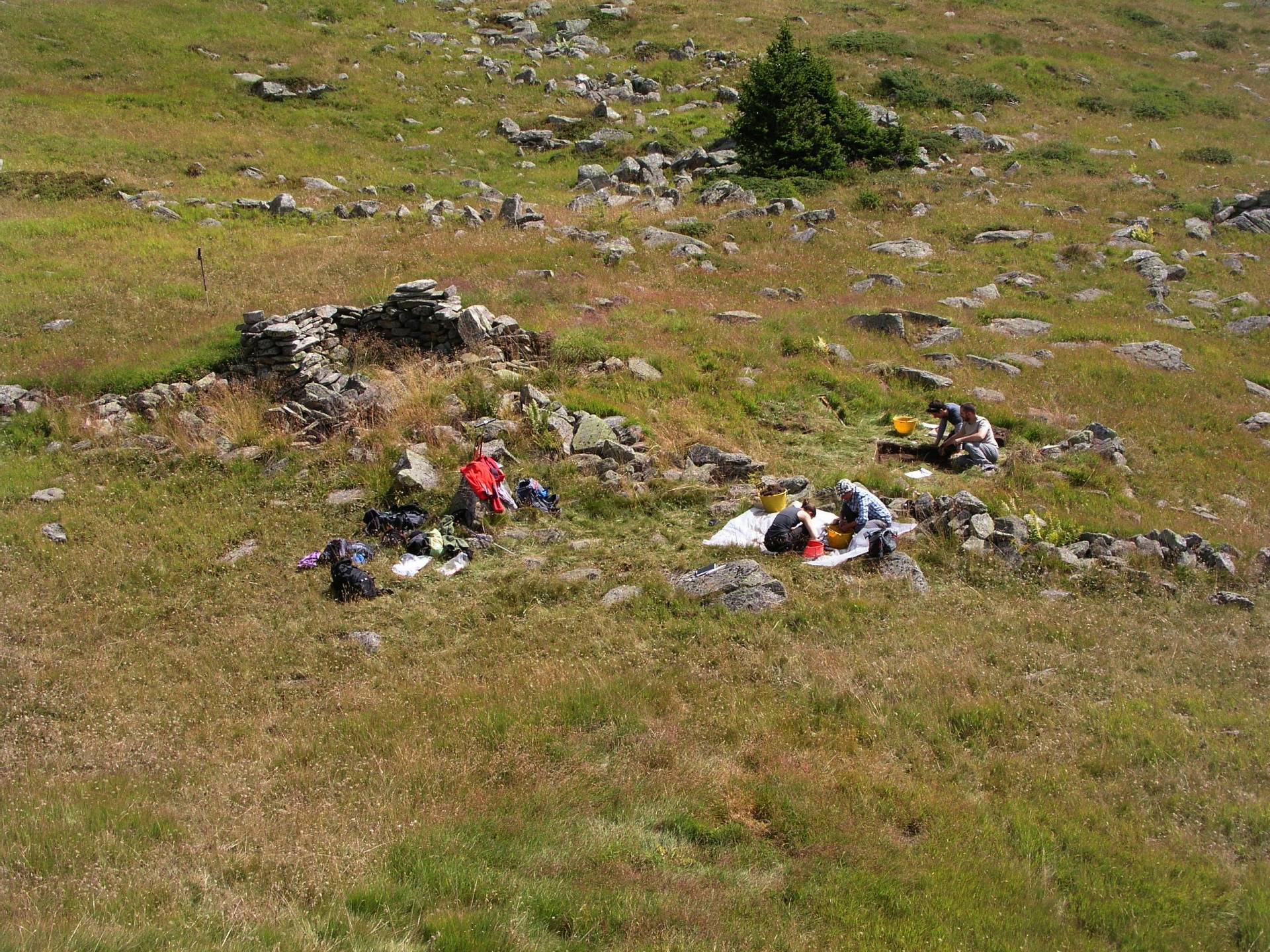Si torna a scavare in Val Porè