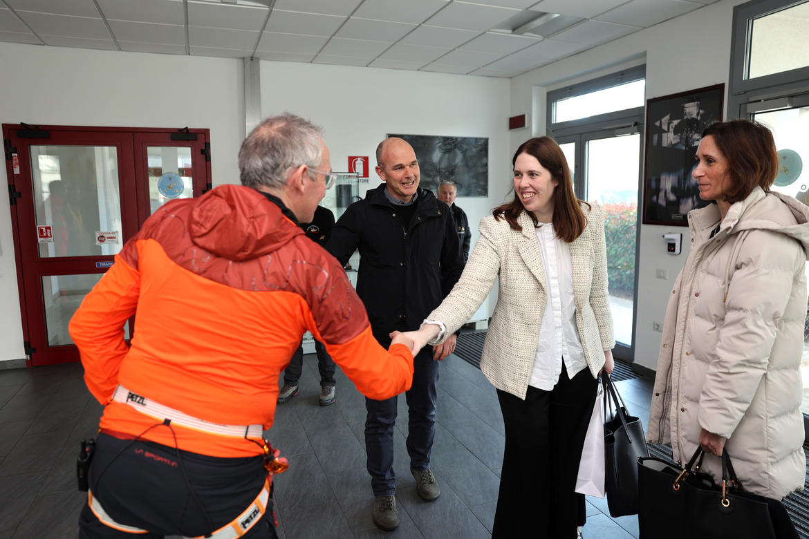 Il console d’Australia visita la Protezione civile trentina