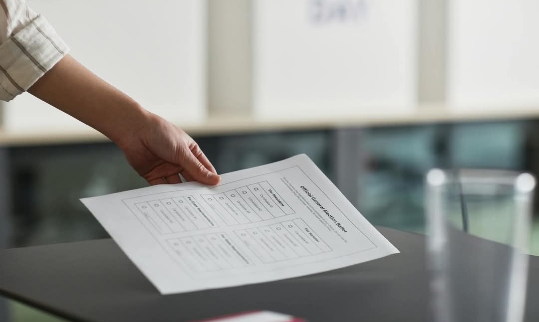 Referendum, Cles cerca scrutatori