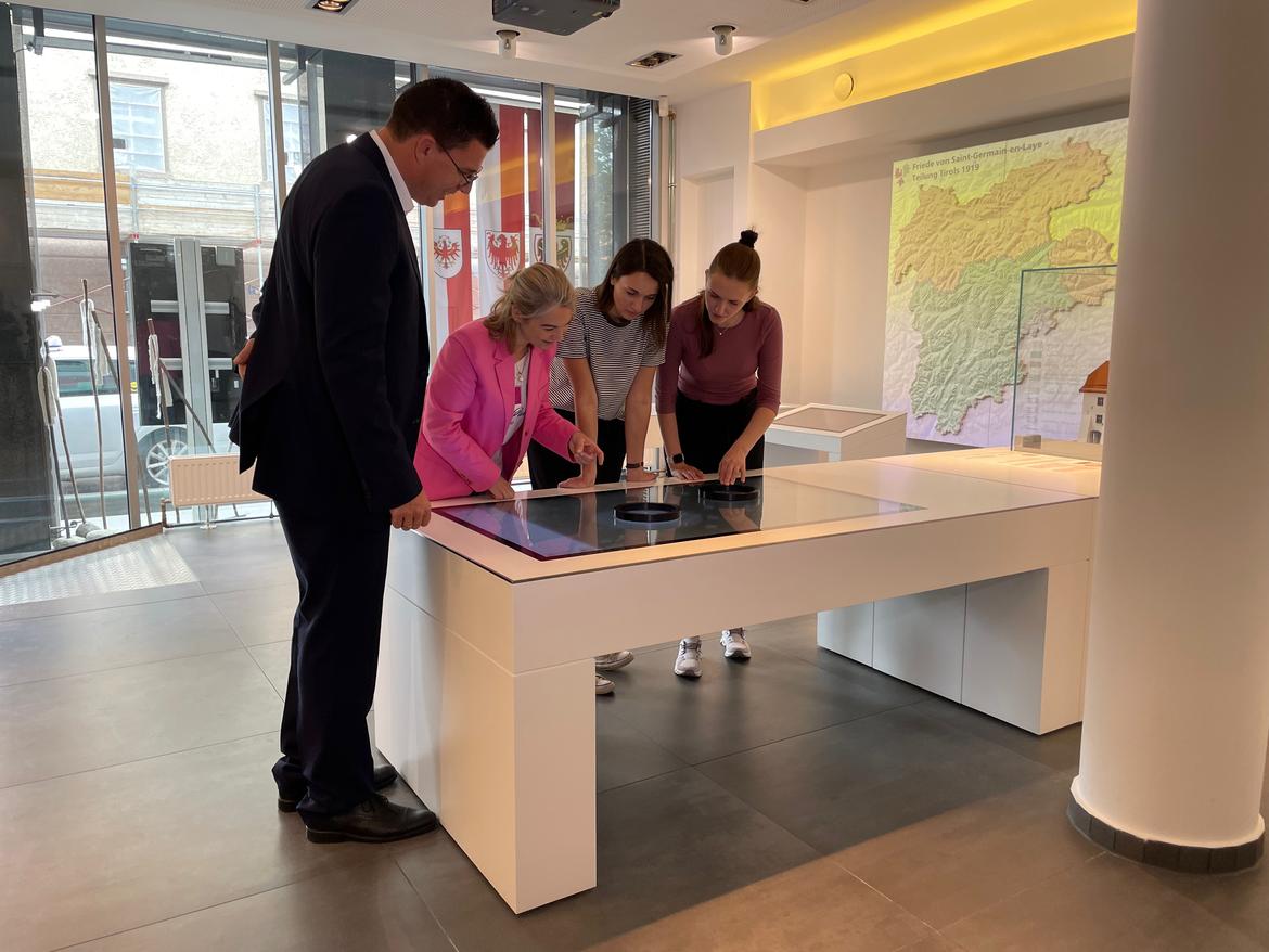 Mostra Euregio a Innsbruck, tre appuntamenti con i curatori