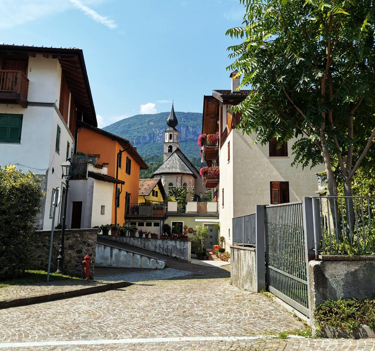 Denno si fa bello per Pomaria