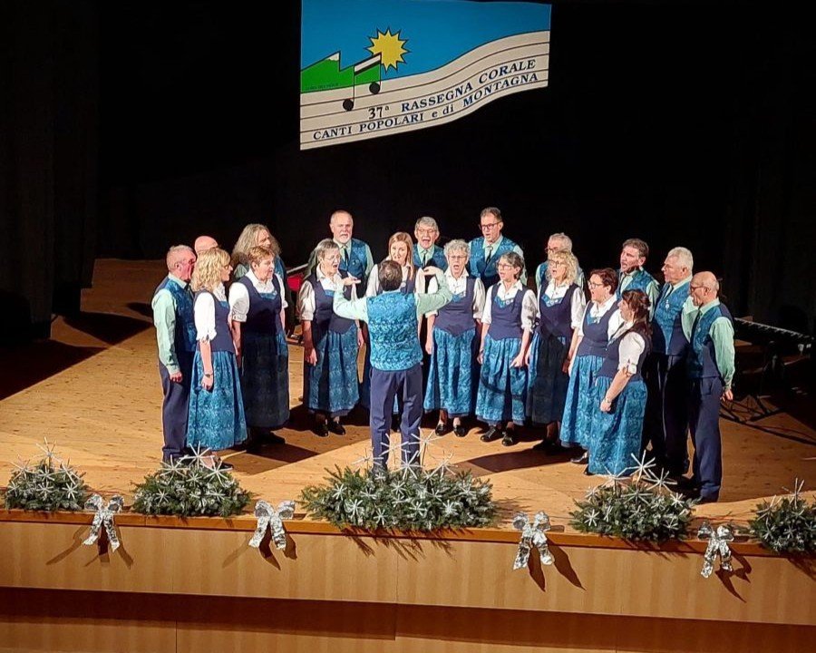 Stasera la rassegna di canti popolari e natalizi