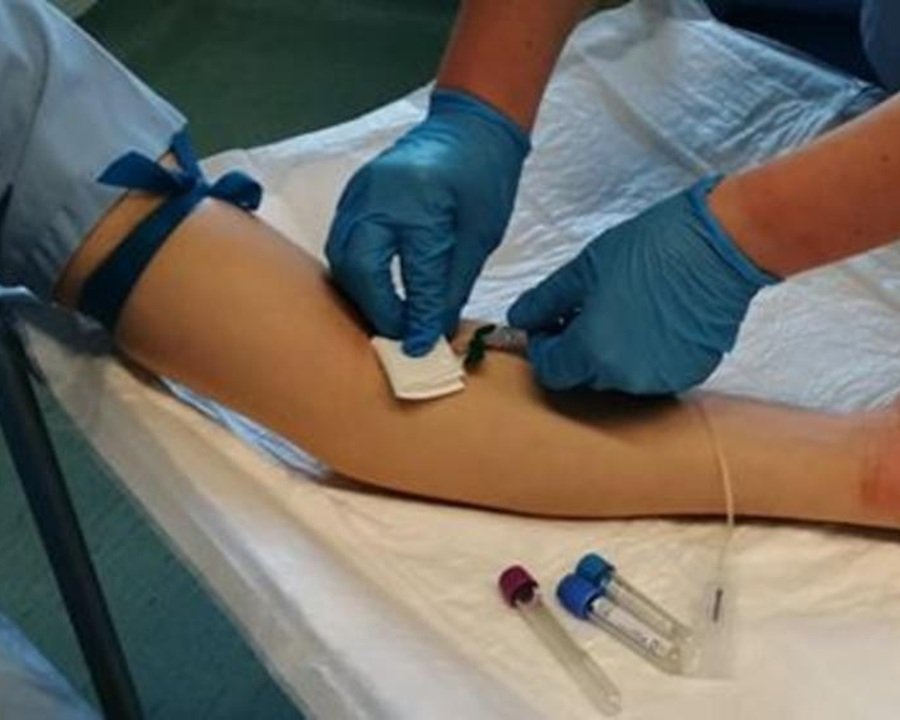 Prelievi del sangue, sospesa l’attività ordinaria