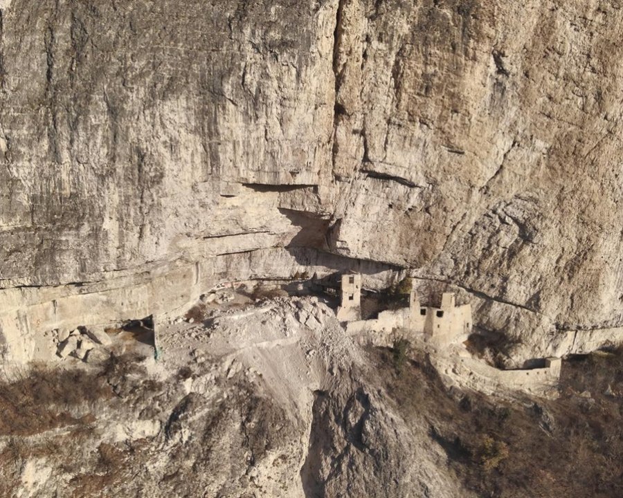Mezzocorona, nuovo grave crollo a Castel San Gottardo