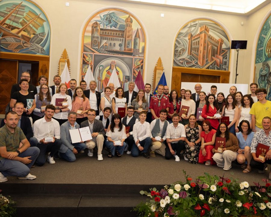 Riconoscimento per il volontariato giovanile 2026, candidature aperte