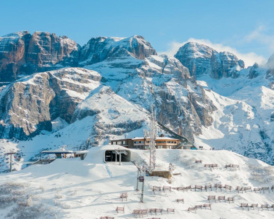 Lo sci diventa più accessibile per le famiglie