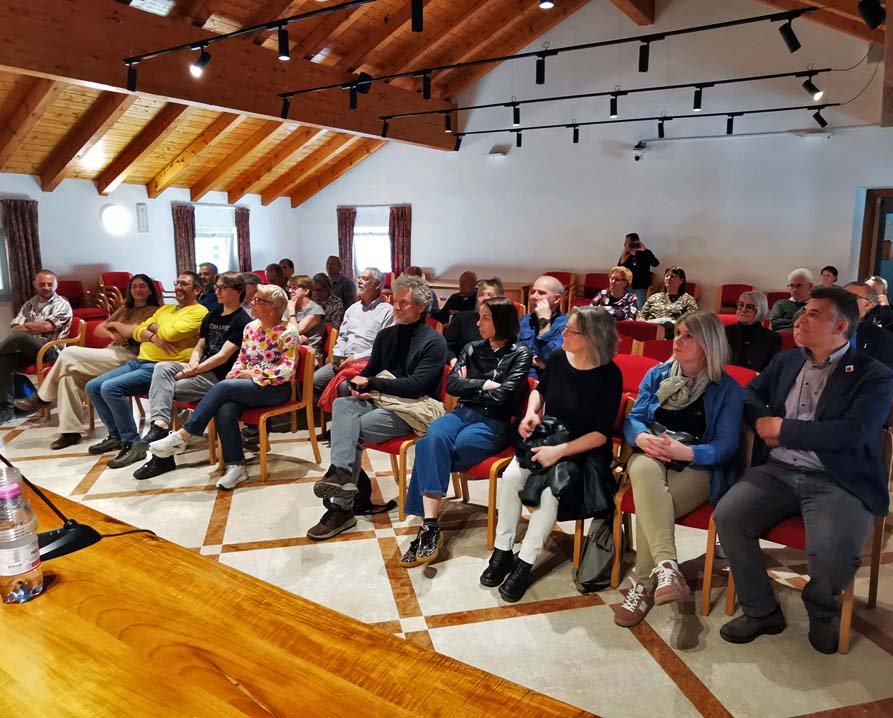 Pellizzano, in una tesi l'archivio di Franco Ambrosi