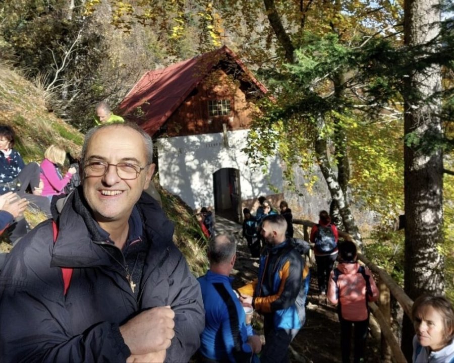 Cordoglio per la scomparsa di don Carlo Crepaz