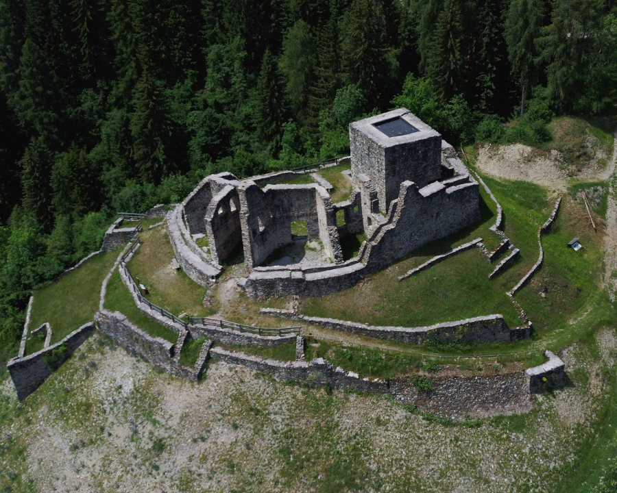 Bresimo, musica e incanto al castello