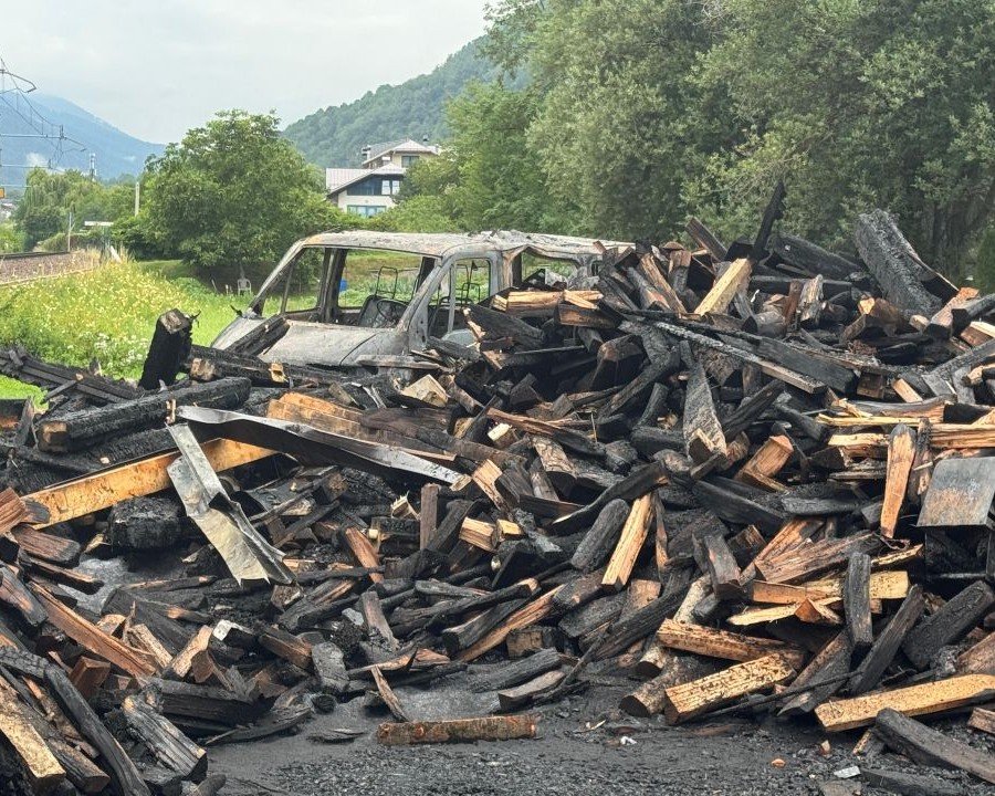 Monclassico, capanno a fuoco