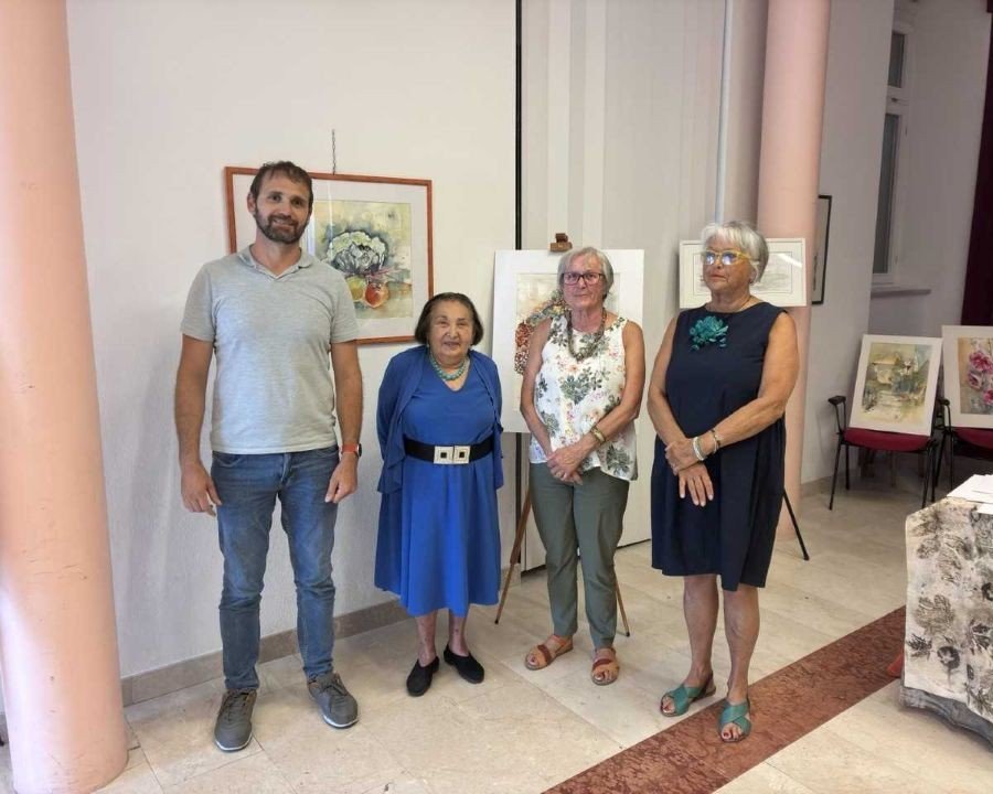 Sfruz chiude l’estate con la mostra I Girasoli – tra pittura e ceramica