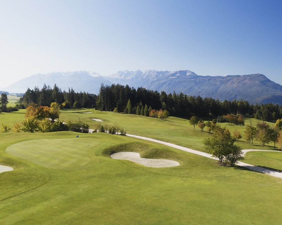Tirol Cup 2026. Il golf dell'Euregio debutta in Val di Non