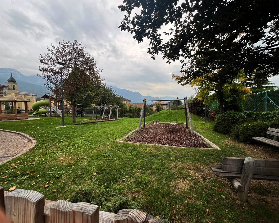 Mollaro, parco giochi rinnovato