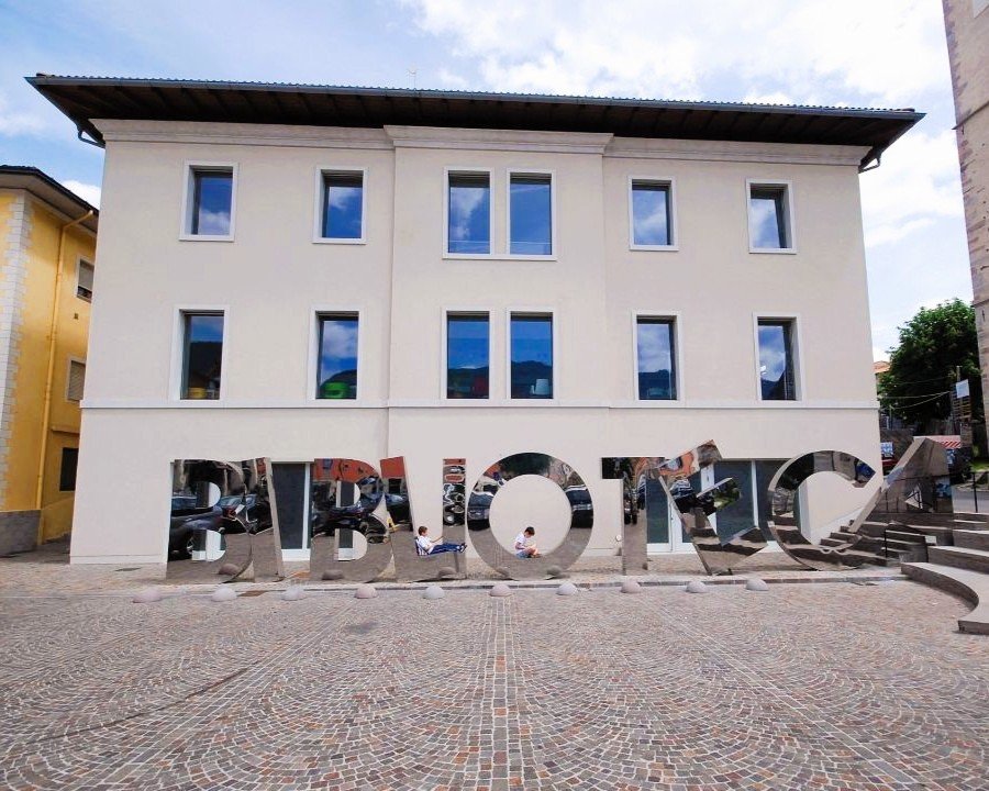 Autonomia, giovani e Statuto: a Cles Fratelli d’Italia apre il dibattito 